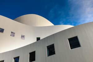 Revolutionize Commercial Spaces with Heavy-Duty Air Curtains