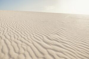 desert-640x480-21618113.jpeg