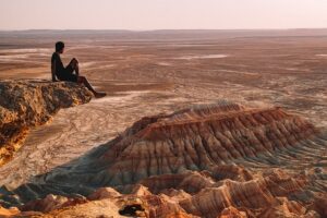 desert-landscape-640x480-46252672.jpeg