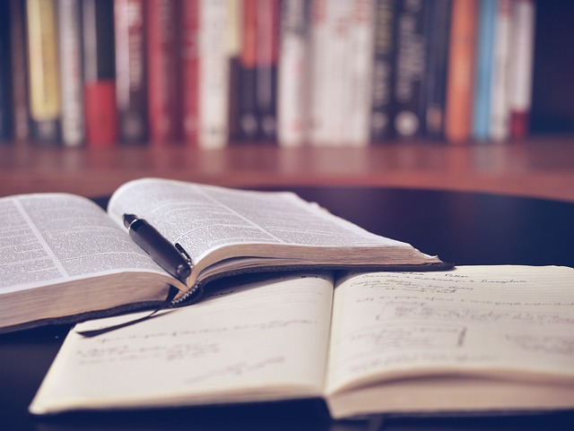 education-640x480-32897025.jpeg