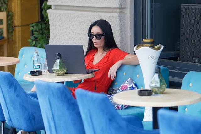 work-640x480-55860082.jpeg